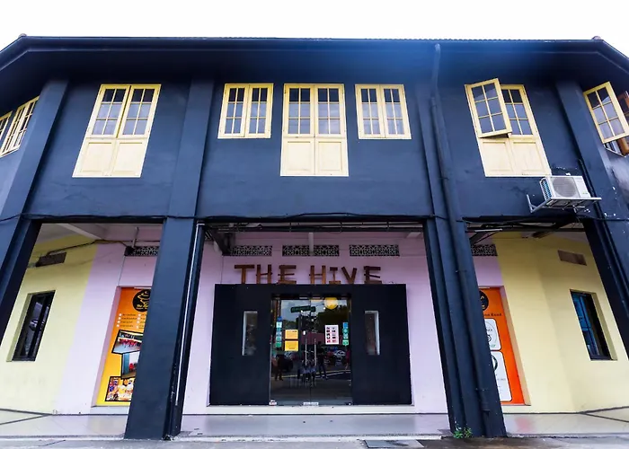 The Hive Singapore Hostel